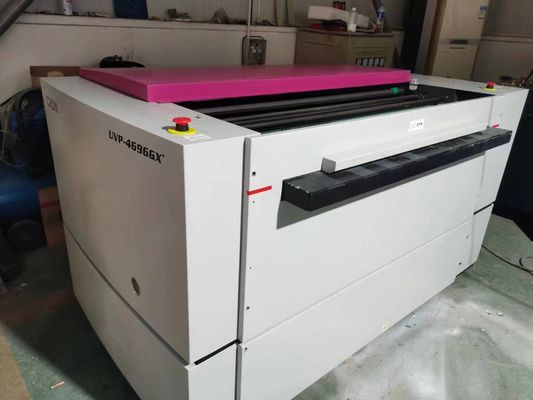 آلة تصنيع ألواح CTCP، آلة تصنيع ألواح CTCP التلقائية، آلة تصنيع ألواح الكمبيوتر من نوع UV