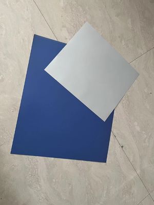 ألواح الطباعة الدقيقة من الألومنيوم CTCP مع عرض الملف 1350mm و 100-140 Mj / cm2 طاقة الليزر